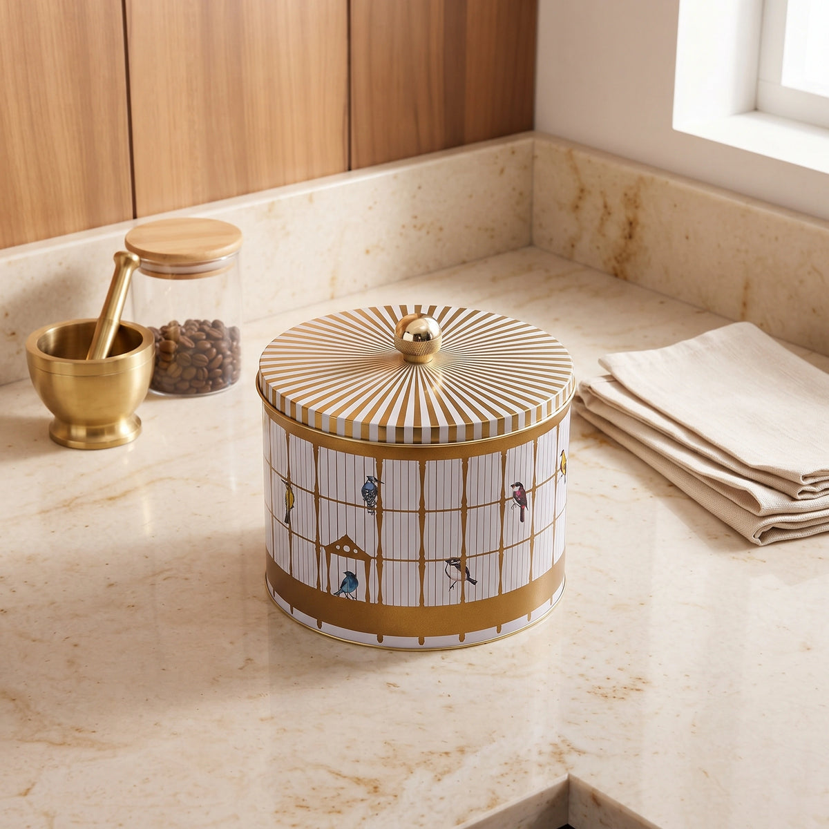 Maria Roma Bird Cage Round Metal Storage Tin with Knob Lid, 2.9 L