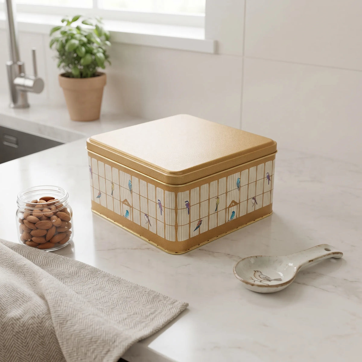 Maria Roma Bird Cage Gold Square Metal Storage Tin, 3.7 L